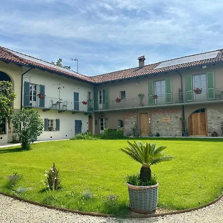 Cascina Piandamiane, Dimore Di Langa - Carlo, Nella Natura Delle Langhe Rodello