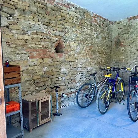 Cascina Piandamiane, Dimore Di Langa - Carlo, Nella Natura Delle Langhe *